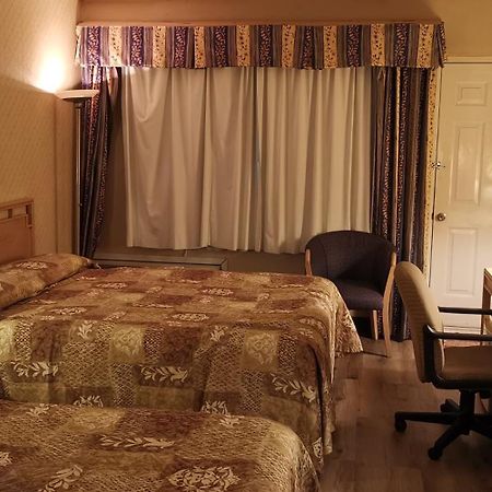 Hotel Motel Penn-Mass Trois-Rivières Εξωτερικό φωτογραφία