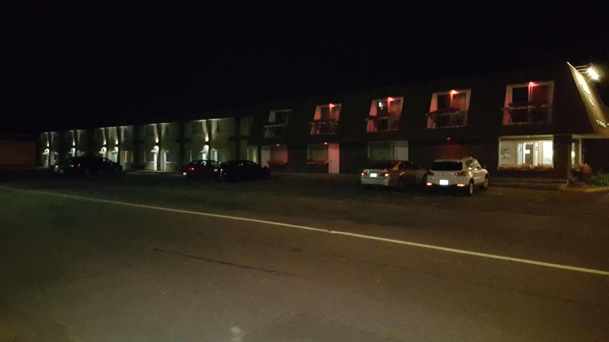 Hotel Motel Penn-Mass Trois-Rivières Εξωτερικό φωτογραφία