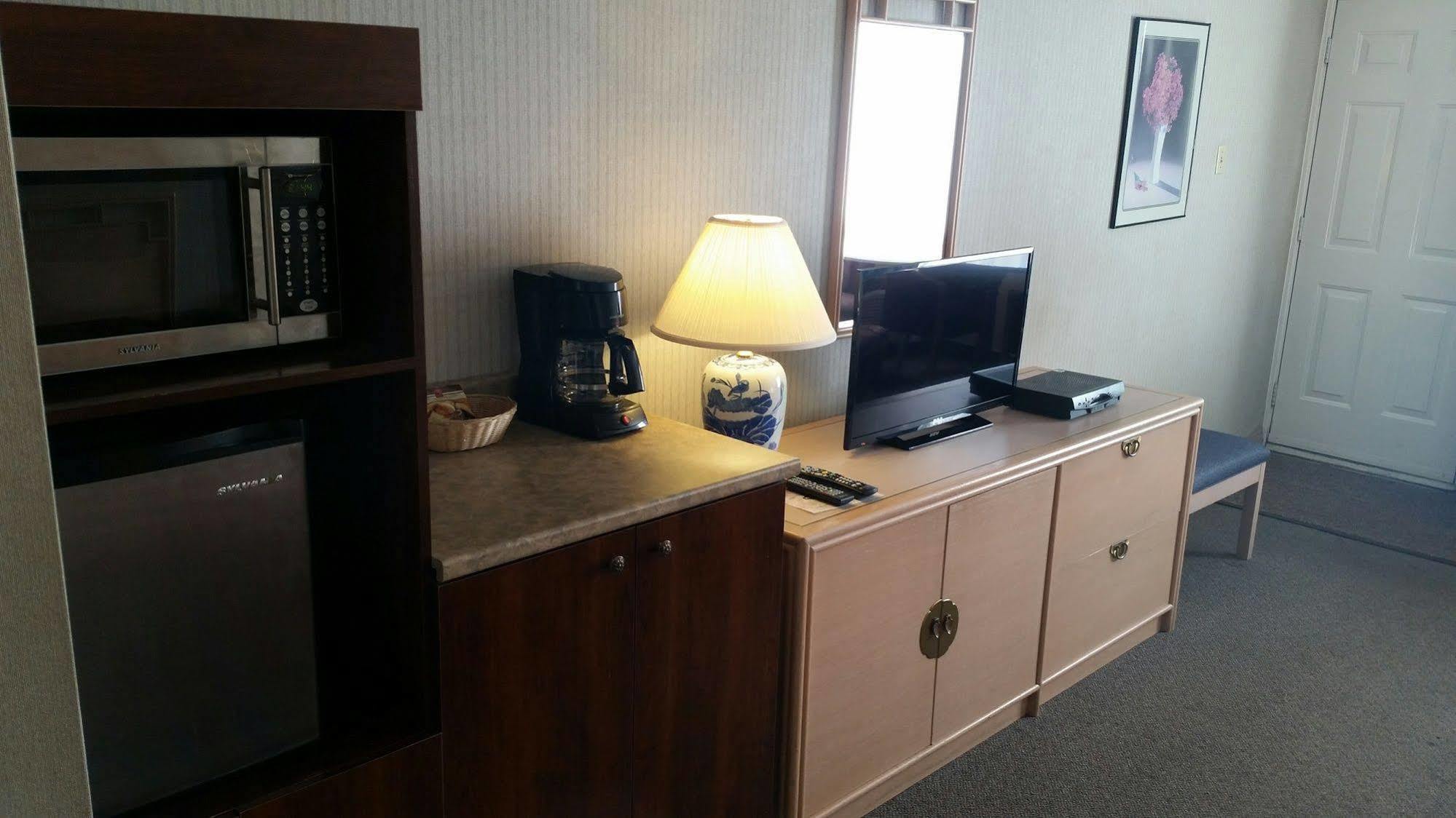 Hotel Motel Penn-Mass Trois-Rivières Εξωτερικό φωτογραφία