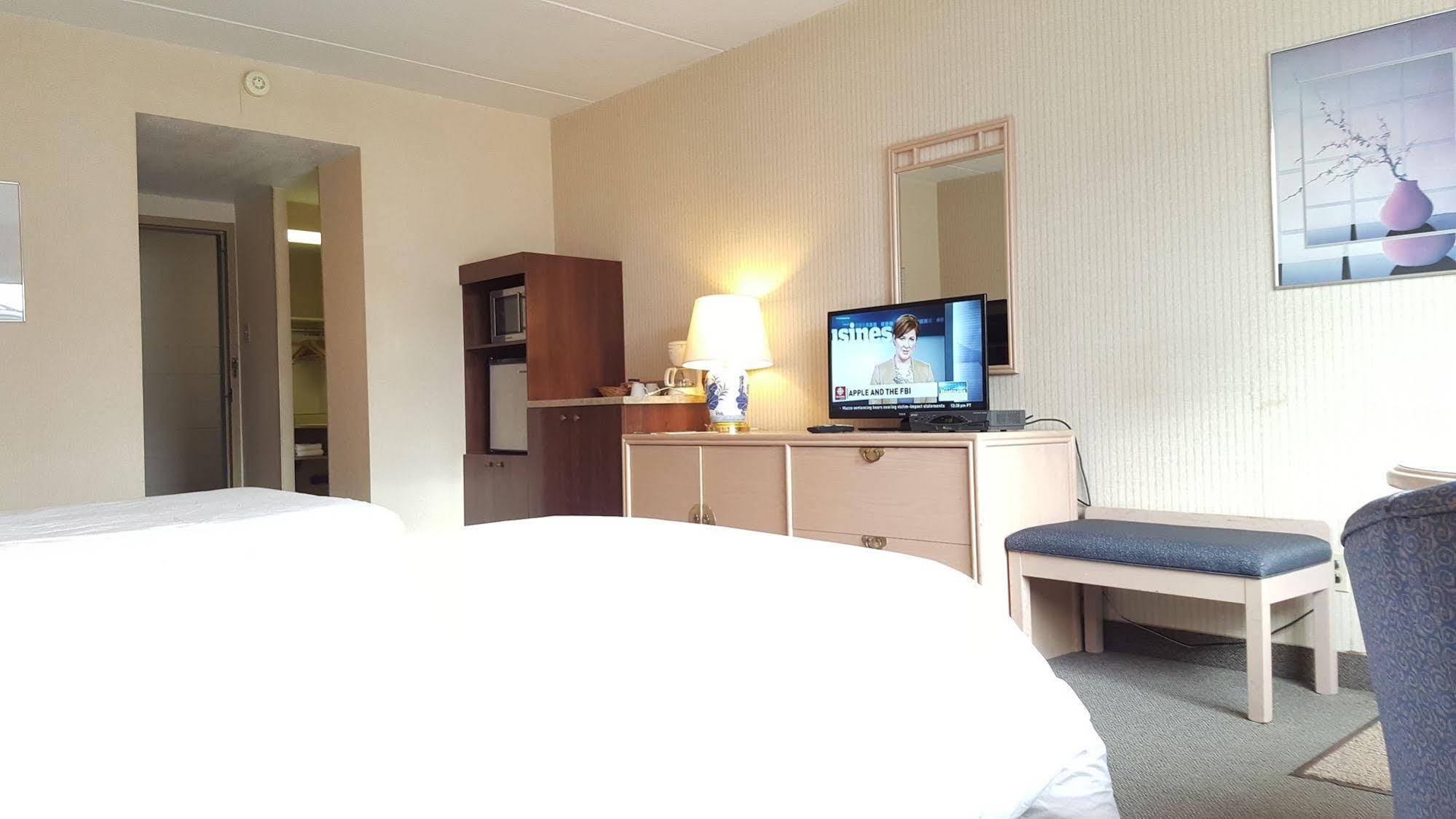Hotel Motel Penn-Mass Trois-Rivières Εξωτερικό φωτογραφία