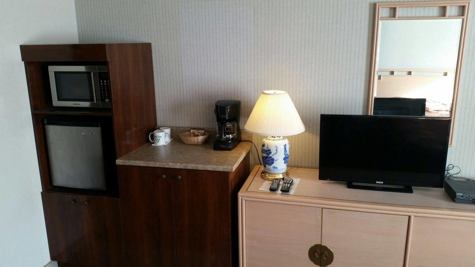 Hotel Motel Penn-Mass Trois-Rivières Εξωτερικό φωτογραφία